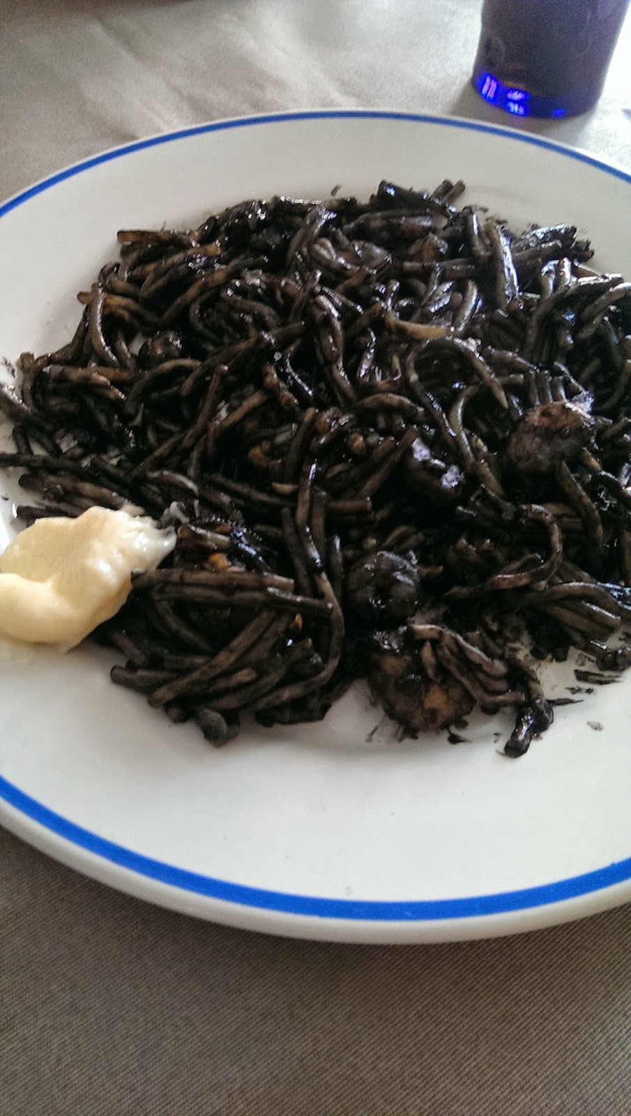 FIDEUA NEGRA CON GULA Y AJOS TIERNOS ~ Recetas Cookeo